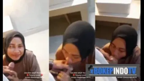 Bokep Indo Disepongin Ayang Hijab Crott Dimuka