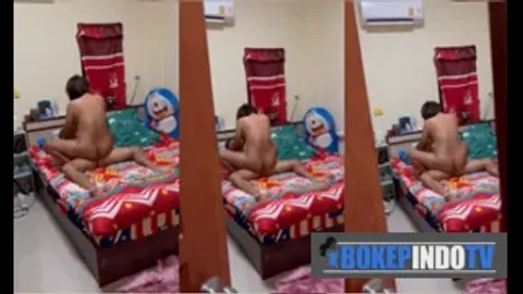 Bokep Indo Nontonin Teman yang Lagi Menggarap Cewek Michat